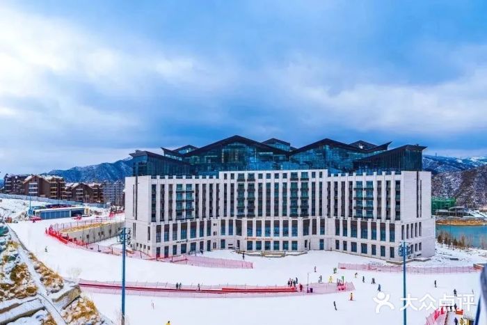 翠云山银河滑雪场图片