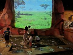 -珠海横琴国家地理探险家中心(创新方)