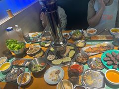 -唯成•韩国炭火烤肉 유성고기