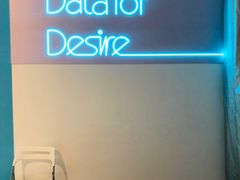 -chi K11艺术空间展览厅