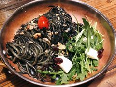 墨鱼汁意面-I HOLIC艾豪丽披萨(KKone店)