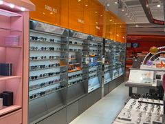 -LOHO眼镜(上海浦东LCMALL置汇旭辉广场店)