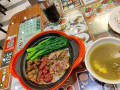 -香港新记茶餐厅(湖墅南路店)