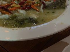 -鱼亨小鲜酸菜鱼(大信店)