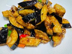 -梅飞酒家(名辉豪庭店)