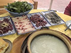 -大戚饭店(泰华路店)