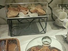 -浅深(世茂滨江精品店)