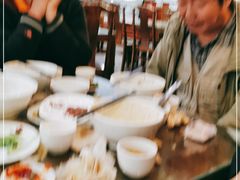 -一间楼牛羊肉泡馍馆(东一路店)