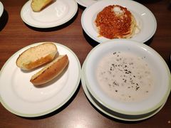 传统口味蘑菇汤-萨莉亚意式餐厅(杭州滨江天街店)