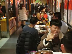大堂-铁胖子口碑长沙菜·龙虾烧烤(赤岗社区店)