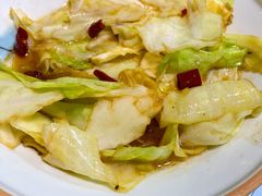 手撕包菜-昱龙大盆牛蛙馆(三兴街总店)