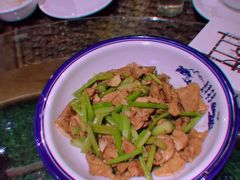 -逸兴楼·地道长沙菜(六沟垅店)