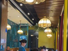 -黄泥岗·地道湖北菜(奥特莱斯店)