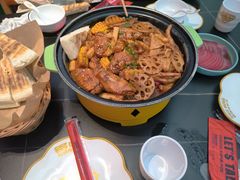 -多嘴超级肉蟹煲(中街恒隆故宫店)