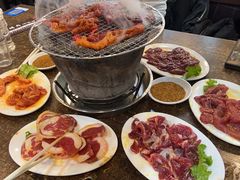 -韩风烤牛肉冷面店
