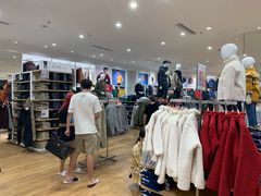 -优衣库(东莞东城万达广场店)