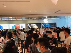 -Apple零售店(深圳益田假日广场店)