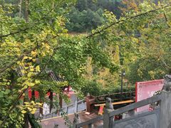 -楠柏弯休闲山庄(梨花溪店)