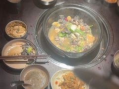 -芸鲜季·云南野生菌餐厅· 云南风物味研社(闵行店)