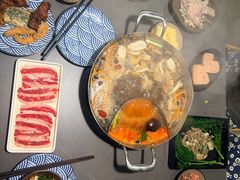 -楠小云·云南鲜菌·鲜牛自助火锅(九眼桥店)