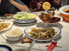 -嗨辣小聚·盘锦河蟹·海鲜烧烤龙虾(盘锦十年好店)