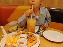 -菲滋意式餐厅(银泰百货金华江南店)