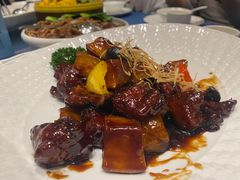 -白玉兰酒店(上海田子坊马当路地铁站店)