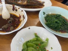 -品鲜村农家菜·阳澄湖大闸蟹(总店)