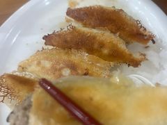 -鲜鲜锅贴(荆山路店)