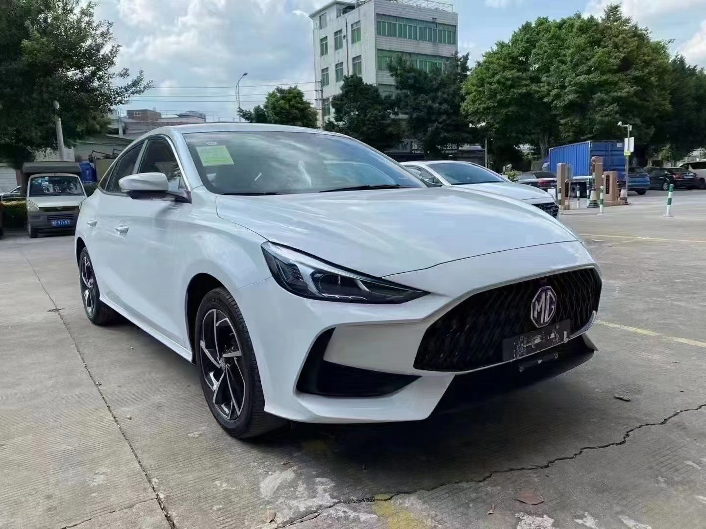全新车型抢先看名爵5