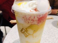 -喜茶(北京华贸购物中心店)