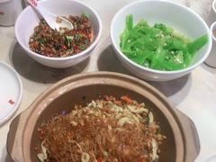 -味上湘菜馆(阿波罗店)