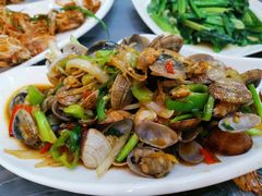 -覃记海鲜美食餐厅