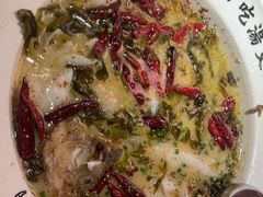 -江渔儿酸菜鱼(映月湖环宇城店)