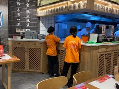 -馋三尺蟹粉小笼(人民广场店)