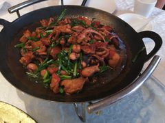八爪鱼红烧肉-北戴河转鱼·炒螃蟹酱餐厅
