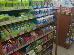 -全家便利店(东直门店)