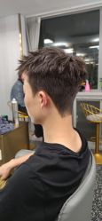 -即型男士理发工作室