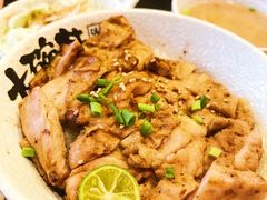 -熊吞·大碗丼烧肉饭(济宁万达广场店)