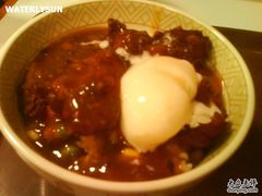 温泉蛋炸鸡块饭-食其家·牛丼咖喱(广元西路店)