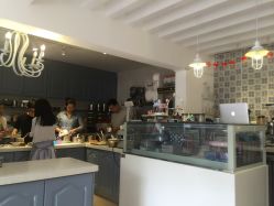 -明匠曲蛋糕西点屋(穗花新村店)