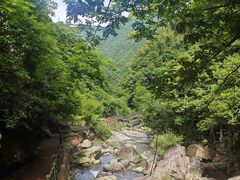 -安吉龙王山峡谷漂流