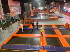 -VFSC极限蹦床主题公园(乐园道彩悦城阳光店)