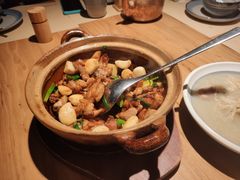 啫啫海鲜鸡-荣小馆(杭州大厦店)