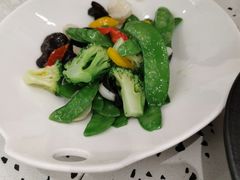 橄榄油炒田园时蔬-大树餐厅(朝阳大悦城店)