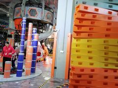 -嗨翻Hi-Fun竞技主题乐园·蹦床亲子生日轰趴(国光1937店)