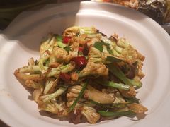 -费大厨辣椒炒肉(万家丽一店)