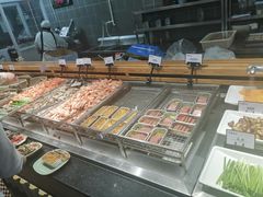 面包甜点陈列柜-韩盛·盛江山自助料理(于洪新玛特店)