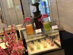 -飨食汇全日制餐厅·昆山皇冠假日酒店(九方店)