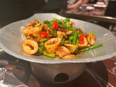 干锅焗鲜鱿鱼蛋-新白鹿餐厅(西湖银泰店)